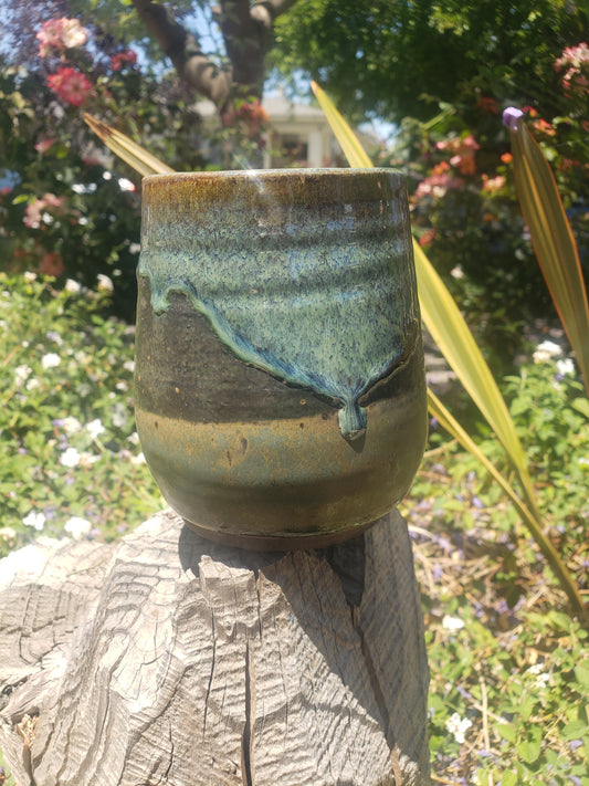 5/30/25 Friday Night Pottery LADIES' NIGHT Beginner Wheel Throwing with Andreya 7pm-9pm